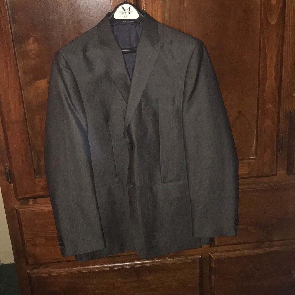 Men’s tuxedo jacket